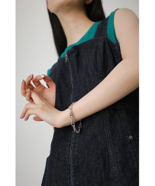 AZUL by moussy(アズールバイマウジー)の「LINK CHAIN BRACELET/リンクチェーンブレスレット(ブレスレット・レディース・シルバー/ゴールド系その他・FREE)」の4枚目の写真
