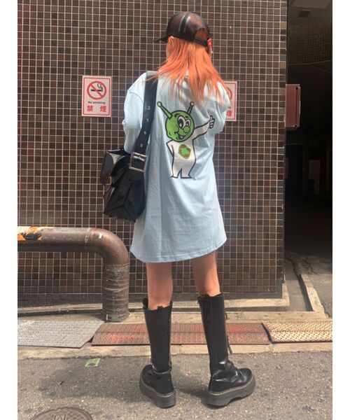 jouetie(ジュエティ)の「ddp BIG Tシャツ【コラボ】(Tシャツ/カットソー・レディース・ブラック/オフホワイト/ブルー・MEDIUM)」の13枚目の写真