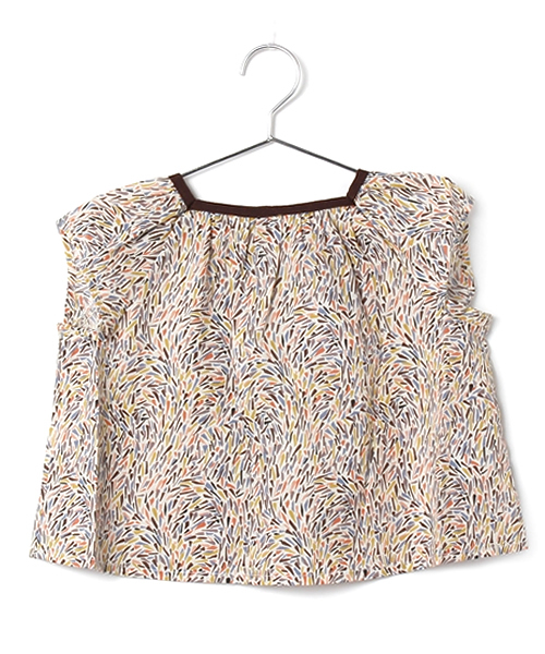 BONTON（ボントン）の「3ヶ月～2歳用　リバティプリントブラウス（シャツ/ブラウス・キッズ・ベージュ/ブルー/ターコイズブルー/ピンク・12MONTH/18MONTH/2YEAR/3MONTH）」の2枚目の写真