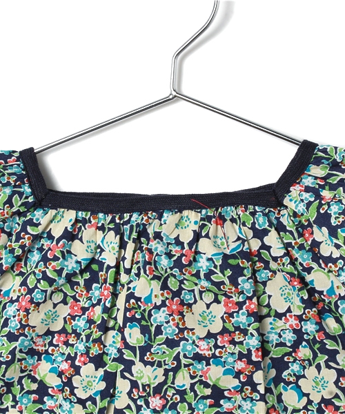 BONTON（ボントン）の「3ヶ月～2歳用　リバティプリントブラウス（シャツ/ブラウス・キッズ・ベージュ/ブルー/ターコイズブルー/ピンク・12MONTH/18MONTH/2YEAR/3MONTH）」の7枚目の写真