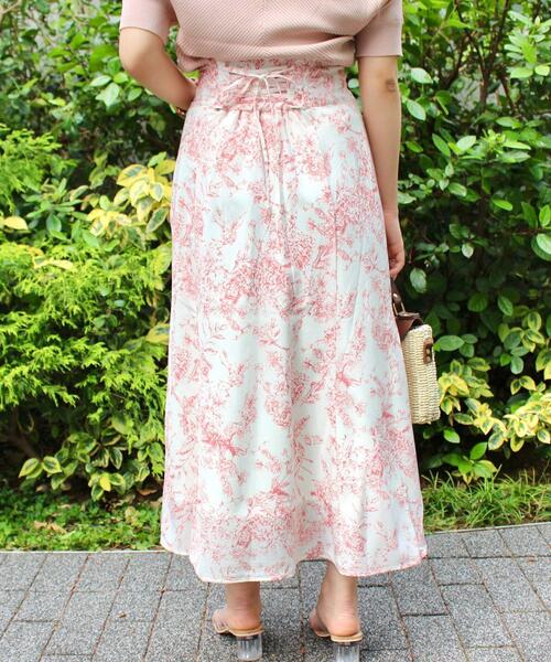 INGNI（イング）の「BACKレースUP花柄マーメイド／スカート（スカート・レディース・ホワイト×レッド/ホワイト×ブルー/ホワイト×グレー・FREE）」の14枚目の写真