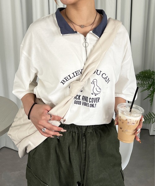 PairPair（ペアペア）の「ハーフジップ刺繍TEE(ユニセックス)（Tシャツ/カットソー・レディース・チャコールグレー/オフホワイト/グリーン・MEDIUM/LARGE）」の2枚目の写真