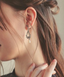 Dorry Doll（ドリードール）の「パールチャーム付きビジューイヤリング（イヤリング）」