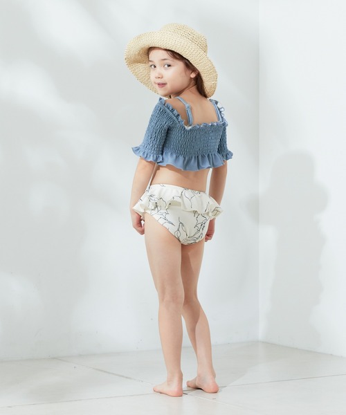 Chico（チコ）の「【水着/ショーツ】Kids サイドフリルショーツ（水着・キッズ・ブラック/ホワイト系その他2/ブラック系その他2/ホワイト/ブラック系その他3/ホワイト系その他3・110/130）」の20枚目の写真