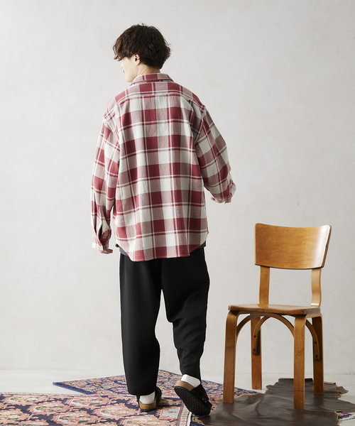 JOURNAL STANDARD relume（ジャーナルスタンダード　レリューム）の「セミワイドデニムスラックス（デニムパンツ・メンズ・ブラック/ネイビー・MEDIUM/LARGE）」の11枚目の写真