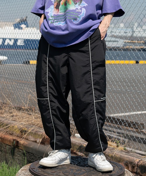 Perushu(ペルーシュ)の「パイピングスノーパンツ(その他パンツ・メンズ・ブラック/ネイビー/グリーン・SMALL/LARGE/MEDIUM)」の3枚目の写真