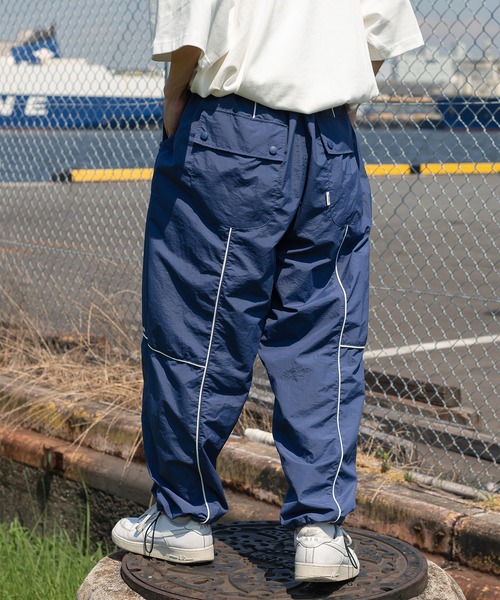 Perushu(ペルーシュ)の「パイピングスノーパンツ(その他パンツ・メンズ・ブラック/ネイビー/グリーン・SMALL/LARGE/MEDIUM)」の10枚目の写真