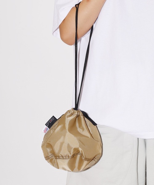 MELO（メロ）の「MELO/メロ DRAWSTRING BAG ショルダーバック 巾着バック（ショルダーバッグ・メンズ・ブラック/ターコイズブルー/イエロー/タン・ONE SIZE）」の3枚目の写真