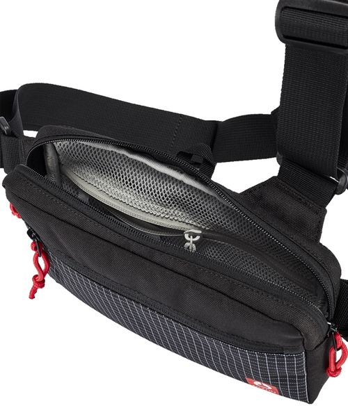 NIXON（ニクソン）の「【NIXON/ニクソン】Bandit Bag ボディバッグ 容量2L 海洋プラスチックを採用したサステイナブルモデル