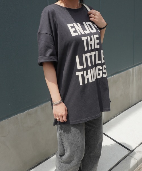 ARCHIVER（アーカイバ）の「【Bz】[SW] BIG前後2Way英字4段ロゴBIGサイズTシャツ5分袖(RZ)（Tシャツ/カットソー・レディース・オフホワイト/スミクロ・FREE）」の15枚目の写真
