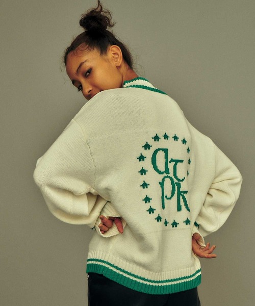 atmos pink（アトモスピンク）の「atmos pink ブレッピー ニットトップス（ニット/セーター・レディース・ホワイト/オレンジ/ネイビー・FREE）」の2枚目の写真