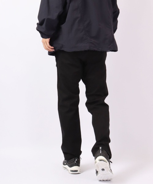 OUTDOOR PRODUCTS APPAREL(アウトドアプロダクツアパレル)の「OUTDOOR ストレッチ デニム チノ クライミングパンツ(チノパンツ・メンズ・ブラック/ベージュ/ネイビー/ブルー/カーキ・L/LL/M)」の7枚目の写真