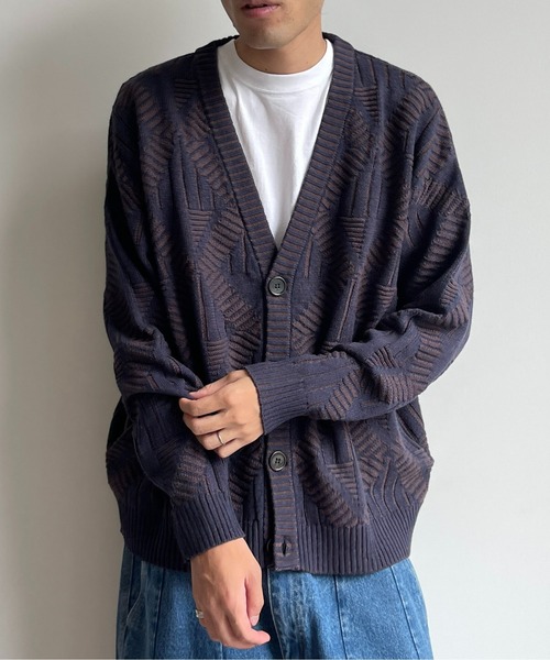 CPCM(シーピーシーエム)の「幾何学柄ニットカーディガン(カーディガン/ボレロ・メンズ・ベージュ/ネイビー/ブラウン・MEDIUM/LARGE)」の21枚目の写真