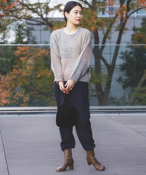 BEAMS HEART（ビームスハート）の「BEAMS HEART / パッチワーク 異素材 ニット（ニット/セーター・レディース・ベージュ/グレー/アイボリー・FREE）」の7枚目の写真