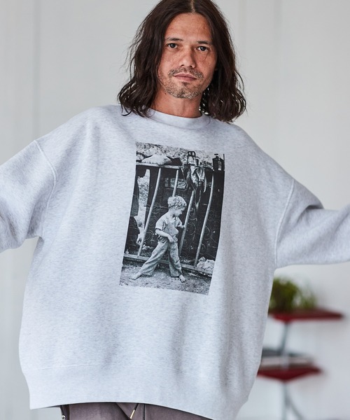 CAMBIO(カンビオ)の「msw1207- プリントスウェット -(Boy)(スウェット・メンズ・ベージュ/グレー/グリーン・M/L/XL)」の2枚目の写真