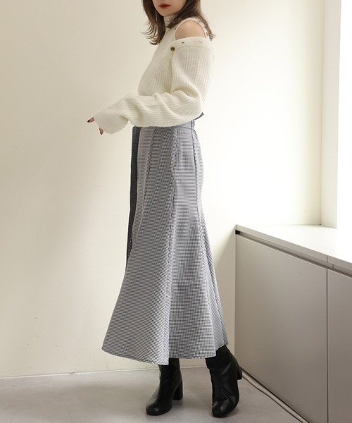 one after another NICE CLAUP（ワンアフターアナザーナイスクラップ）の「【新色追加】スタイルアップが叶う　フロントスリットマーメイドスカート（スカート・レディース・ピンク/アイボリー/ブラック/ブラック系その他・SMALL/MEDIUM）」の17枚目の写真