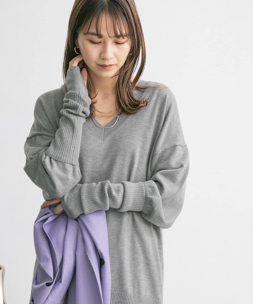 KBF（ケイビーエフ）の「アームウォーマーSETロングニット（ニット/セーター・レディース・グレー/レッド/ブラウン・ONE）」の11枚目の写真
