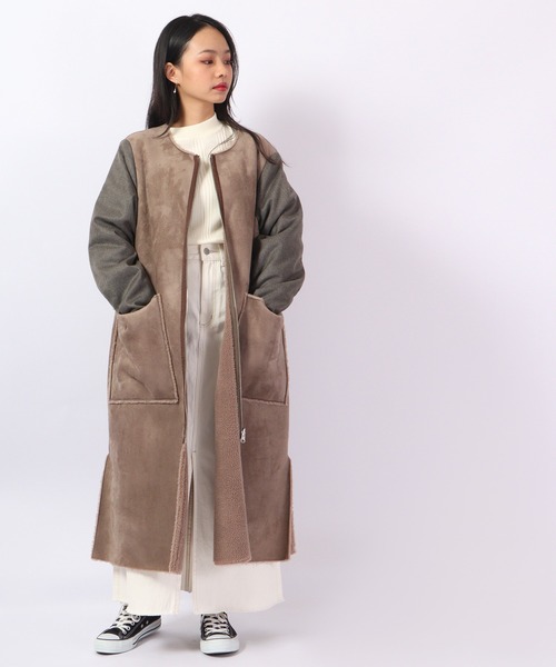 EGLANTINE(エグランティーヌ)の「EGLANTINE フェイクムートン リバーシブルコート(ムートンコート・レディース・ライトベージュ/モカ/チャコール・40)」の3枚目の写真