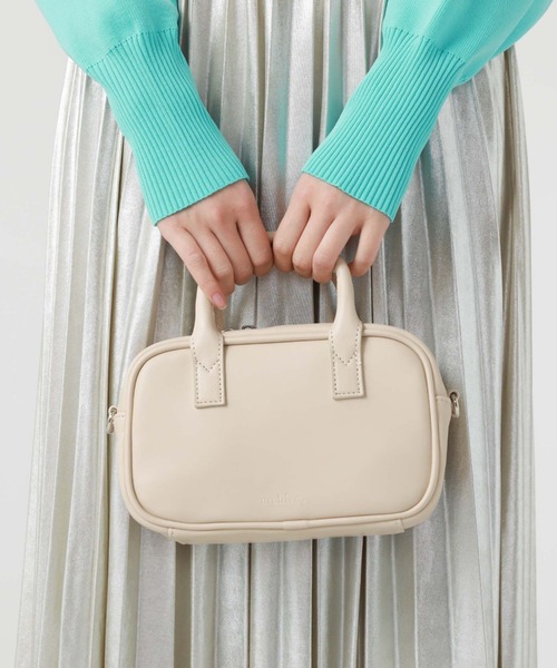 archives（アルシーヴ）の「スクエアボストン（ボストンバッグ・レディース・アイボリー/グレー/ブラック・FREE）」の5枚目の写真