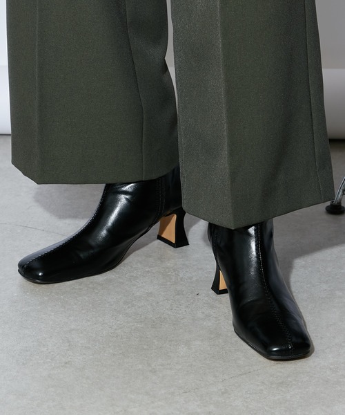 Lui's（ルイス）の「ローヒールスクエアトゥショートブーツ（ブーツ・レディース・ブラック/オフホワイト・24.5cm/23.5cm）」の12枚目の写真