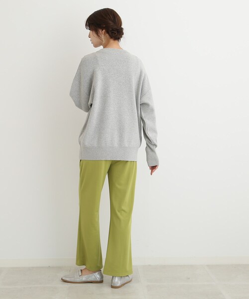 SHOO・LA・RUE（シューラルー）の「◆【洗える】ナチュラルに体型カバー ロゴニット（ニット/セーター・レディース・グレー/ダークネイビー/ライトベージュ・00）」の15枚目の写真