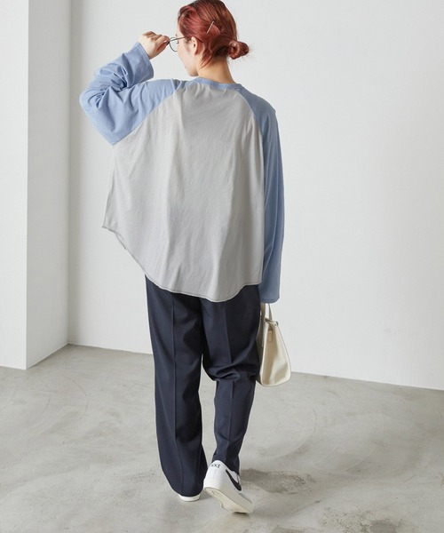 forksy.（フォルクシー）の「【forksy.】シアーカットラグランロンT（Tシャツ/カットソー・レディース・ライトグレー/ライトベージュ/アイボリー・FREE）」の21枚目の写真