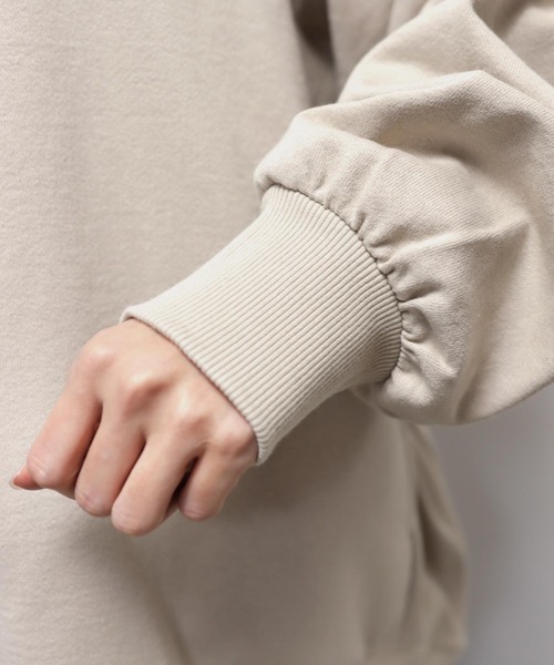 andme（アンドミー）の「【新色追加】スウェットボリューム袖トップス（スウェット・レディース・ホワイト/ブラック/オートミール/ライトベージュ/ライトピンク/ブルー/ライトブルー/ブラウン/イエロー/コーラルピンク/ネイビー/杢グレー・FREE）」の21枚目の写真