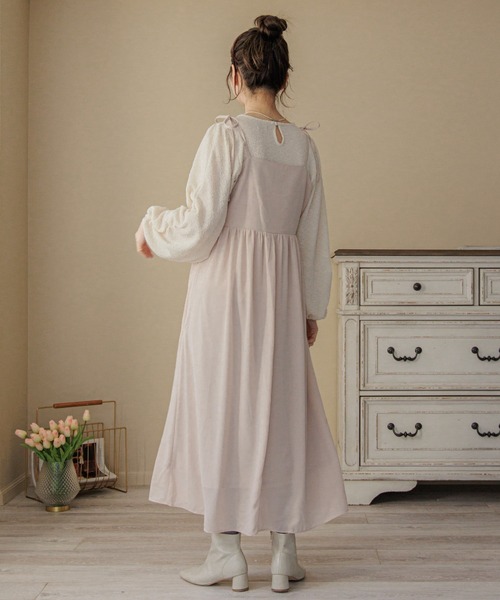 flower(フラワー)の「シアーギャザーワンピース(ワンピース・レディース・ベージュ/ブラック・FREE)」の13枚目の写真