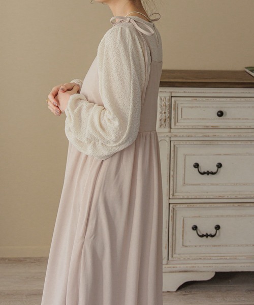 flower(フラワー)の「シアーギャザーワンピース(ワンピース・レディース・ベージュ/ブラック・FREE)」の18枚目の写真