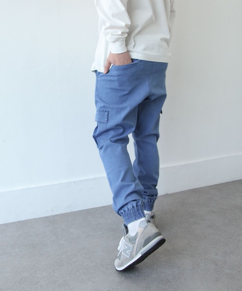 ZIP FIVE（ジップファイブ）の「【ZIP FIVE】高密度ツイル・チノ＆デニム テーパードカーゴジョガーパンツ（カーゴパンツ・メンズ・カーキ/キャメル/ブラック/ベージュ/ライトブルー/ネイビー/ブルー・SMALL/MEDIUM/LARGE）」の11枚目の写真