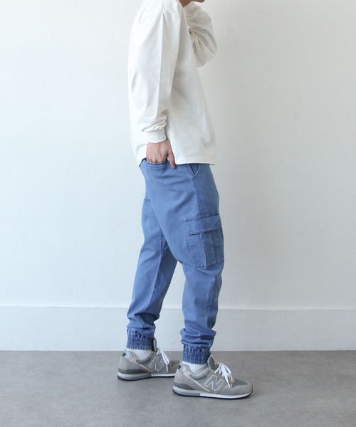 ZIP FIVE（ジップファイブ）の「【ZIP FIVE】高密度ツイル・チノ＆デニム テーパードカーゴジョガーパンツ（カーゴパンツ・メンズ・カーキ/キャメル/ブラック/ベージュ/ライトブルー/ネイビー/ブルー・SMALL/MEDIUM/LARGE）」の13枚目の写真