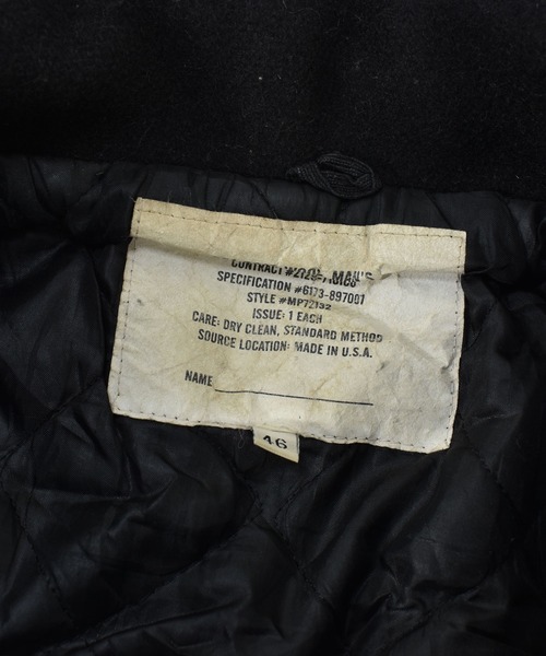 VINTAGE（ヴィンテージ）の「【ヴィンテージ古着】ミリタリー U.S.NAVY ウール Pコート USA製（ピーコート・メンズ・ブラック・46）」の4枚目の写真