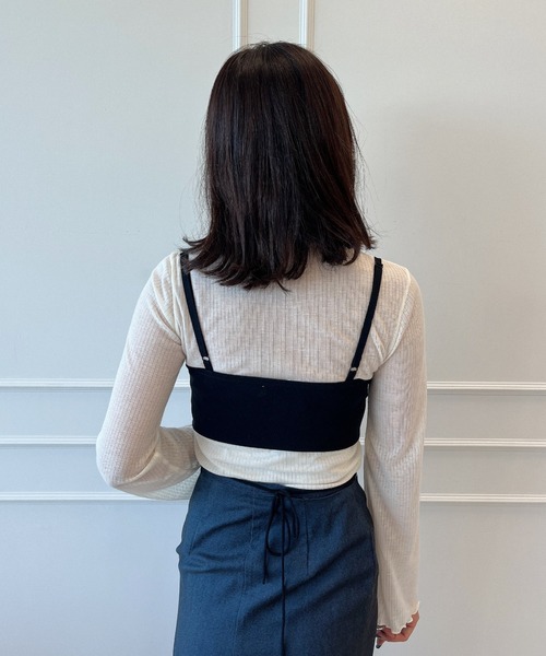 EIMY ISTOIRE(エイミーイストワール)の「ポイントパールニットビスチェトップス(ニット/セーター・レディース・イエロー/グリーン系その他/オフホワイト/ブルー/ブラック・FREE)」の12枚目の写真