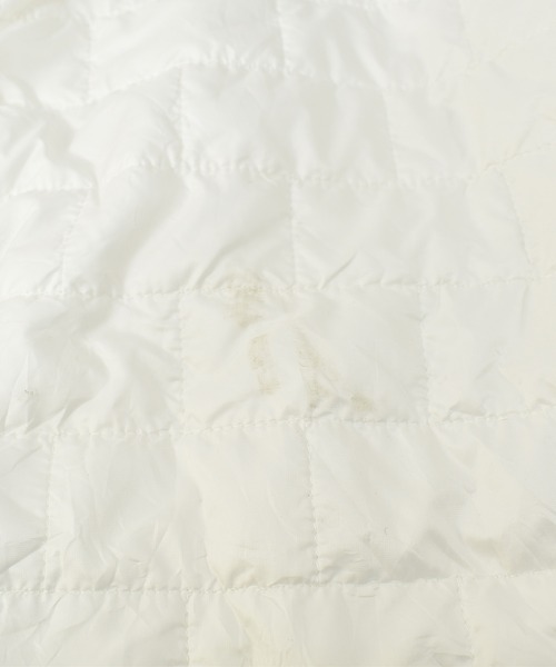 patagonia（パタゴニア）の「【ヴィンテージ古着】Patagonia / パタゴニア ナノ・パフ ベスト ライトダウンベスト（ダウンベスト・レディース・ホワイト・LARGE）」の6枚目の写真