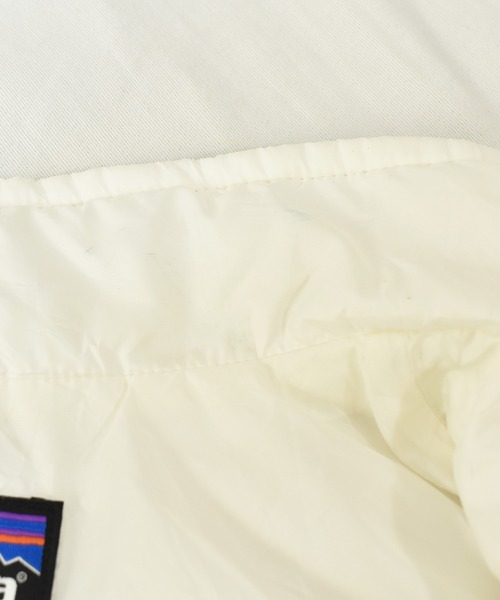 patagonia（パタゴニア）の「【ヴィンテージ古着】Patagonia / パタゴニア ナノ・パフ ベスト ライトダウンベスト（ダウンベスト・レディース・ホワイト・LARGE）」の12枚目の写真
