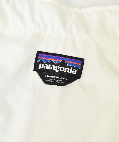 patagonia（パタゴニア）の「【ヴィンテージ古着】Patagonia / パタゴニア ナノ・パフ ベスト ライトダウンベスト（ダウンベスト・レディース・ホワイト・LARGE）」の13枚目の写真