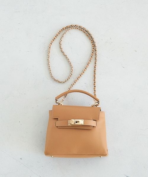 mysty woman（ミスティウーマン）の「【黒田真友香さんコラボ】ベルテッドBAG 193675（ショルダーバッグ・レディース・ブラック/ブラウン系・FREE）」の4枚目の写真