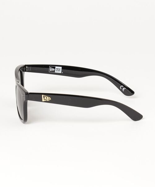 NEW ERA(ニューエラ)の「NEW ERA/ニューエラ サングラス 偏光 ウェリントン シャイニーブラックフレーム グレーポラライズドレンズ 13517747(サングラス・メンズ・ブラック×グレー・FREE)」の4枚目の写真