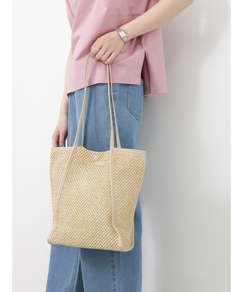 Samansa Mos2 blue（サマンサモスモスブルー）の「くるみパイピングサマートートバッグ（ハンドバッグ・レディース・ベージュ/ブラック/サックスブルー・ﾌﾘ-）」の12枚目の写真