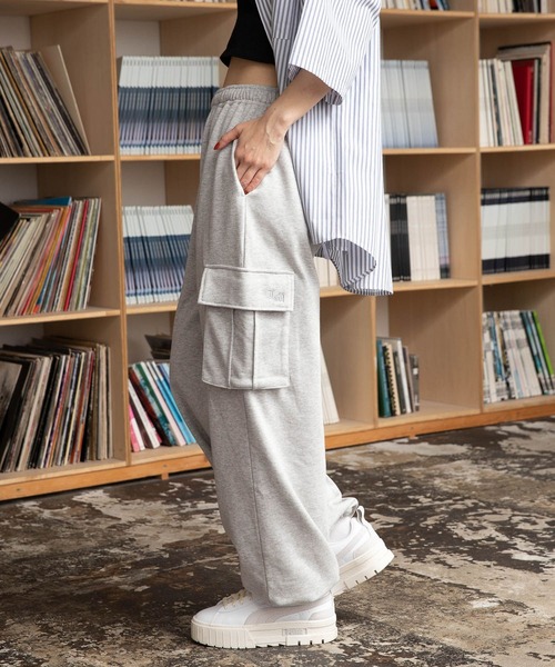 PBLIM(ページボーイリム)の「PBLIM/スウェットカーゴパンツ(スウェットパンツ・レディース・ブラック/グレー・MEDIUM/LARGE)」の16枚目の写真