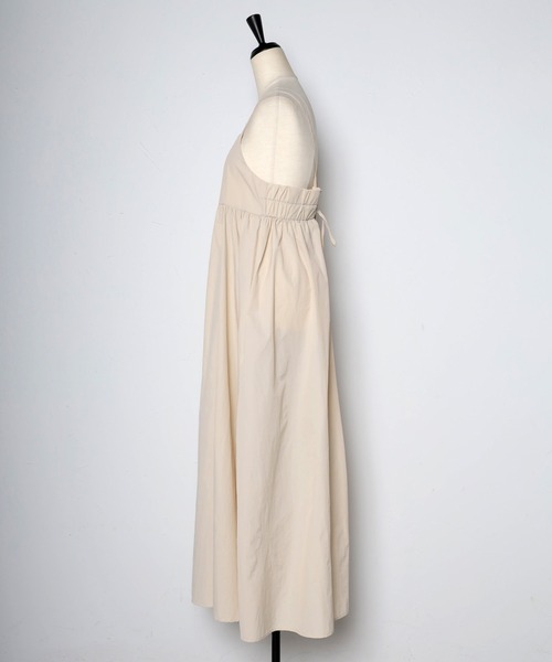 Bonjour Sagan（ボンジュールサガン）の「ナイロンレースアップキャミワンピース（ワンピース・レディース・ブラック/キナリ・FREE）」の10枚目の写真