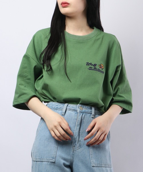 ATELANE(アテレーン)の「ルーズシルエット刺繍半袖Tシャツ(Tシャツ/カットソー・メンズ・ホワイト/ブラック/グリーン・M/L)」の3枚目の写真