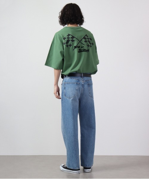 ATELANE(アテレーン)の「ルーズシルエット刺繍半袖Tシャツ(Tシャツ/カットソー・メンズ・ホワイト/ブラック/グリーン・M/L)」の13枚目の写真