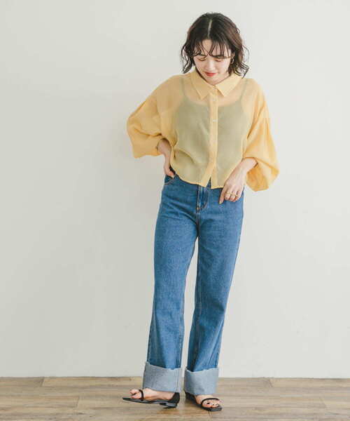 ITEMS URBANRESEARCH（アイテムズ アーバンリサーチ）の「ヨウリュウシアークロップドシャツ（シャツ/ブラウス・レディース・イエロー/ラベンダー/オフホワイト・FREE）」の12枚目の写真