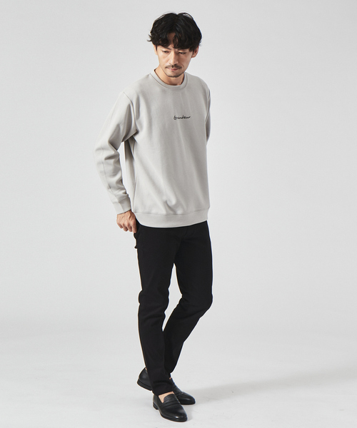 ABAHOUSE GRAY(アバハウスグレイ)の「【Grandeur】シルキーダンボール ロゴ 長袖 Tシャツ(Tシャツ/カットソー・メンズ・グレイッシュベージュ/ホワイト/グリーン/ネイビー/スモークピンク・46/48)」の9枚目の写真