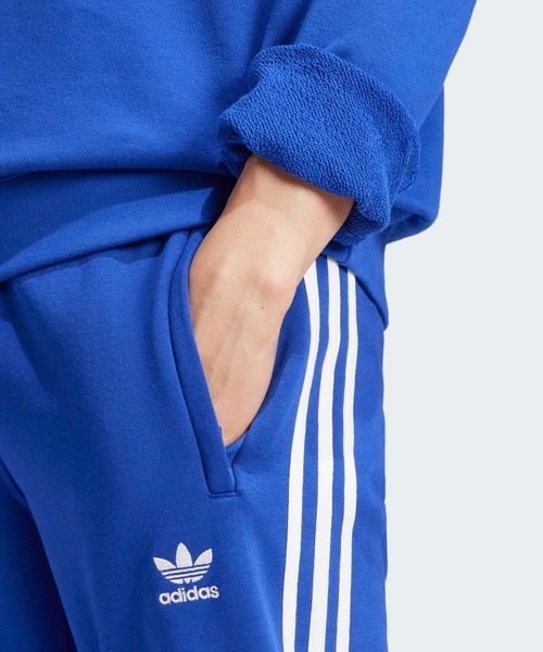 adidas(アディダス)の「アディカラー クラシックス トレフォイル クルーネック スウェット / トレーナー / アディダスオリジナルス adidas Originals(スウェット・メンズ・グレー/ブラック/パープル/ブルー・X-LARGE/MEDIUM/3XL/X-SMALL/XX-LARGE/LARGE/XX-SMALL/SMALL)」の18枚目の写真