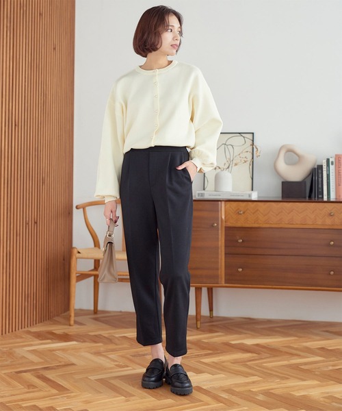 KOBE LETTUCE(コウベレタス)の「ダンボールテーパードパンツ(その他パンツ・レディース・アイボリー/イエロー/ブラック・M)」の4枚目の写真