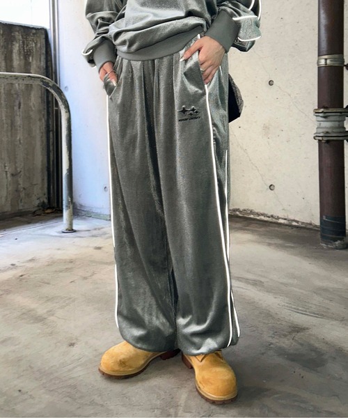 sedacle（セダクル）の「ベロアトラックパンツ【SETUP着用可能