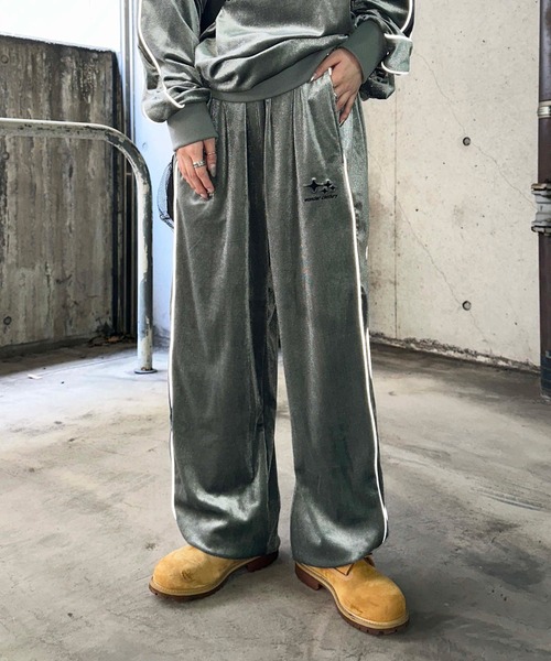sedacle(セダクル)の「ベロアトラックパンツ【SETUP着用可能】(その他パンツ・メンズ・グレー/ネイビー・MEDIUM/LARGE)」の4枚目の写真