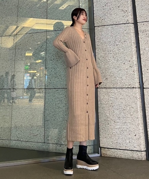 AMAIL(アマイル)の「Pokky lib knit cardigan(カーディガン/ボレロ・レディース・グレー/ベージュ/レッド・FREE)」の7枚目の写真